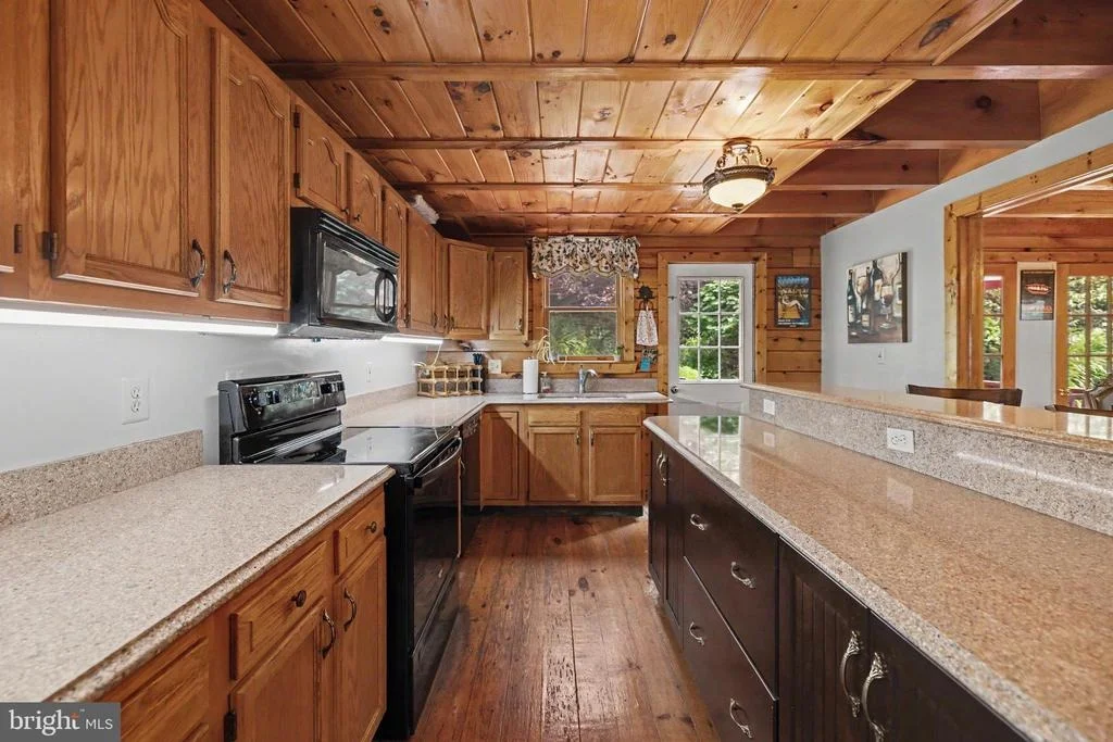 Photo of 186 HIGH KNOB ROAD