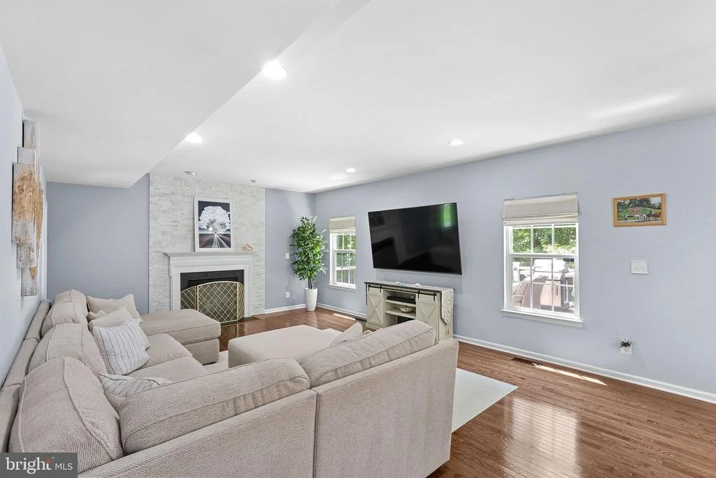 Photo of 9506 MERRIMONT TRACE CIRCLE