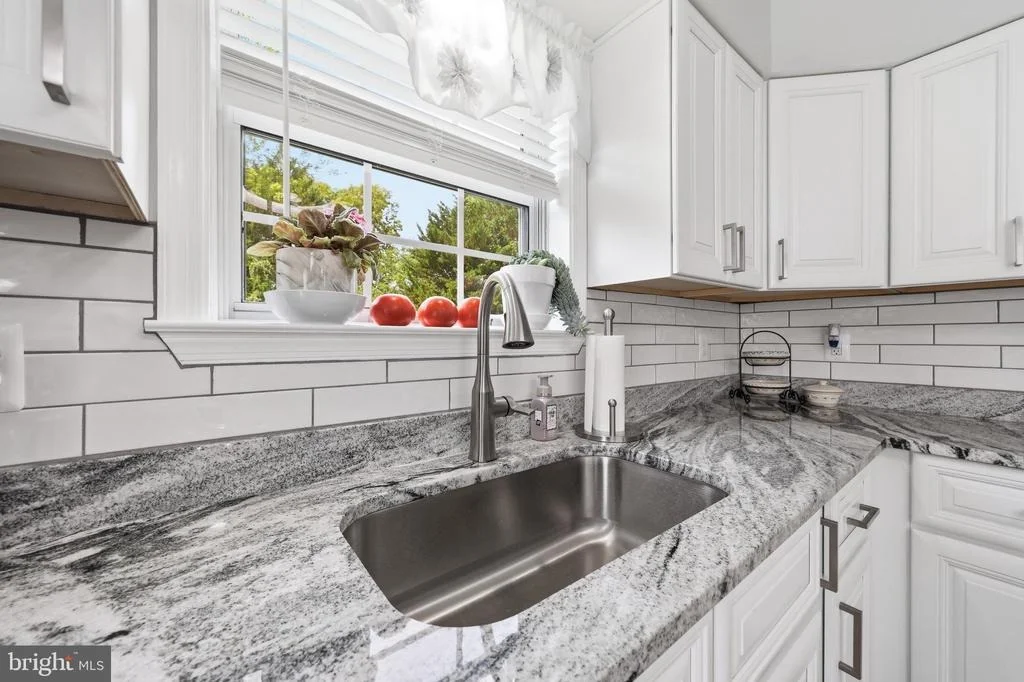 Photo of 5679 BARBERRY COURT