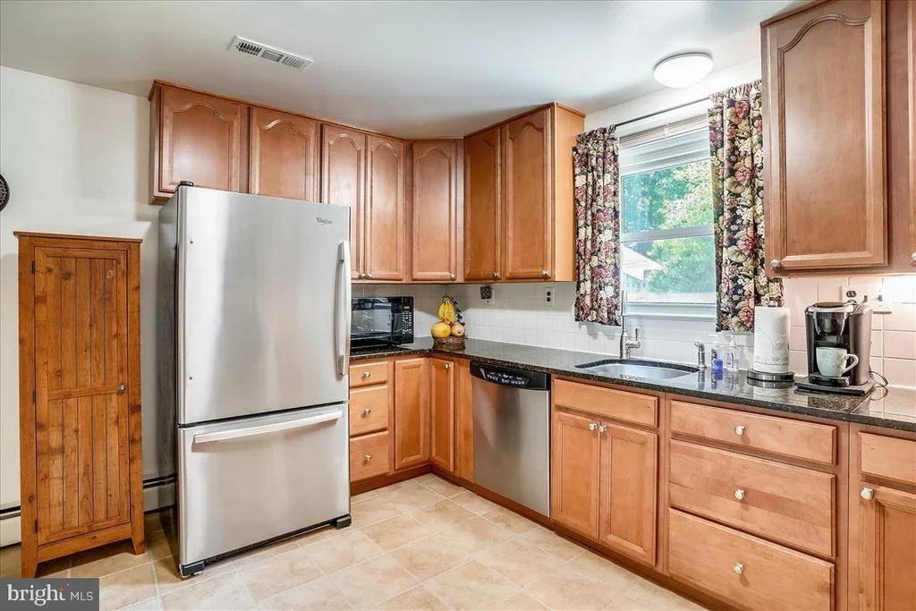 Photo of 18901 MUNCASTER ROAD