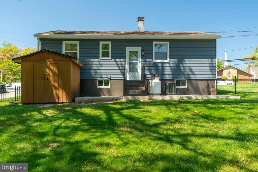 Photo of 4909 WHITFIELD CHAPEL ROAD