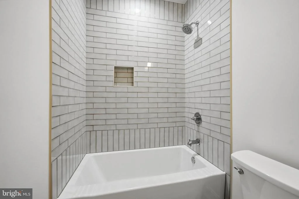 Photo of 3400 SAYLOR PLACE