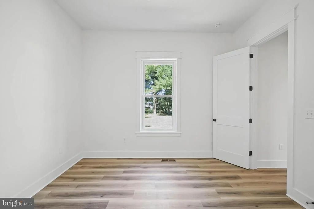 Photo of 14133 PEPPERBOX ROAD
