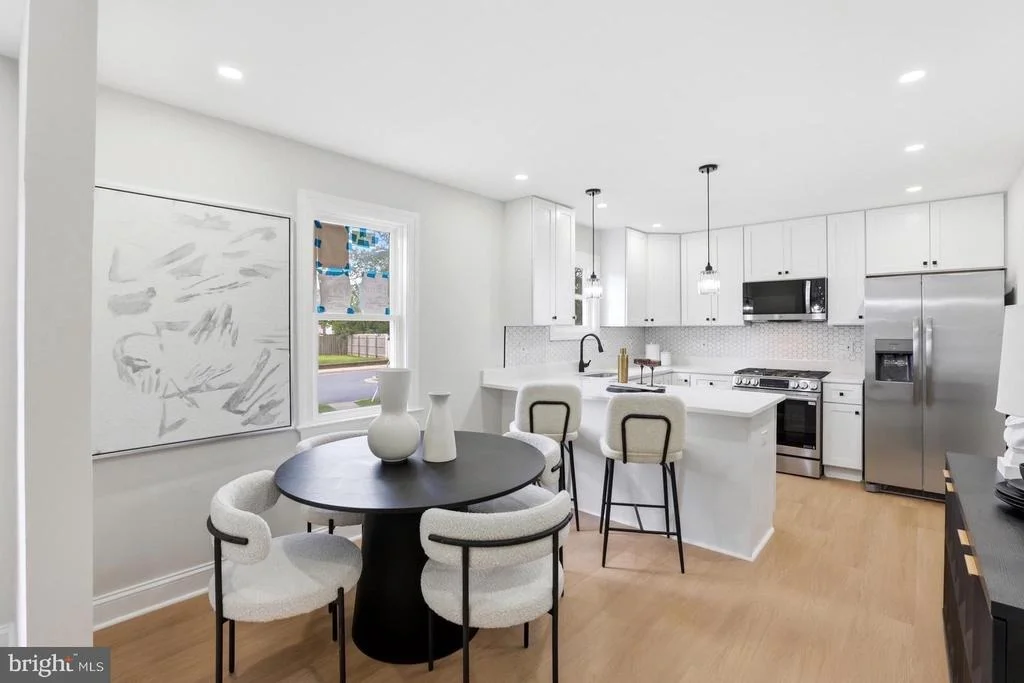 Photo of 805 LANGLEY DRIVE