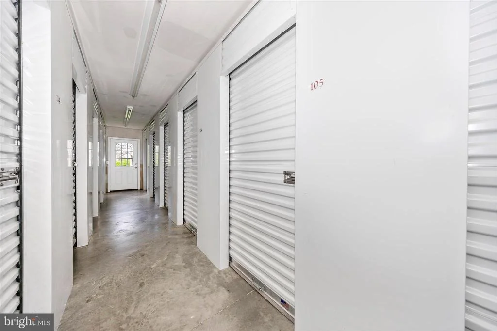 Photo of Unit 105 at 2520 WATERSIDE DRIVE