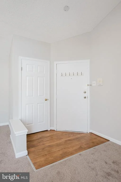 Photo of Unit 207J at 207 OAK LEAF CIRCLE