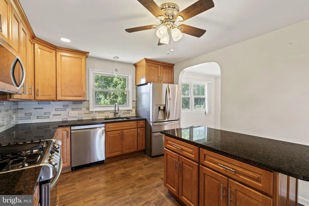 Photo of 440 WILLOW DRIVE