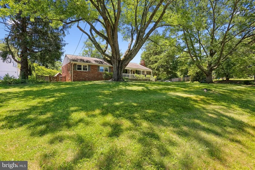 Photo of 9304 GUE ROAD