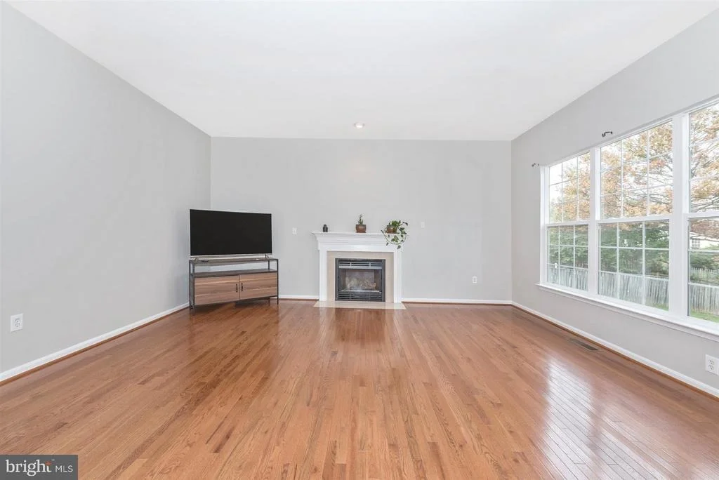Photo of 606 BUSHYTAIL DRIVE