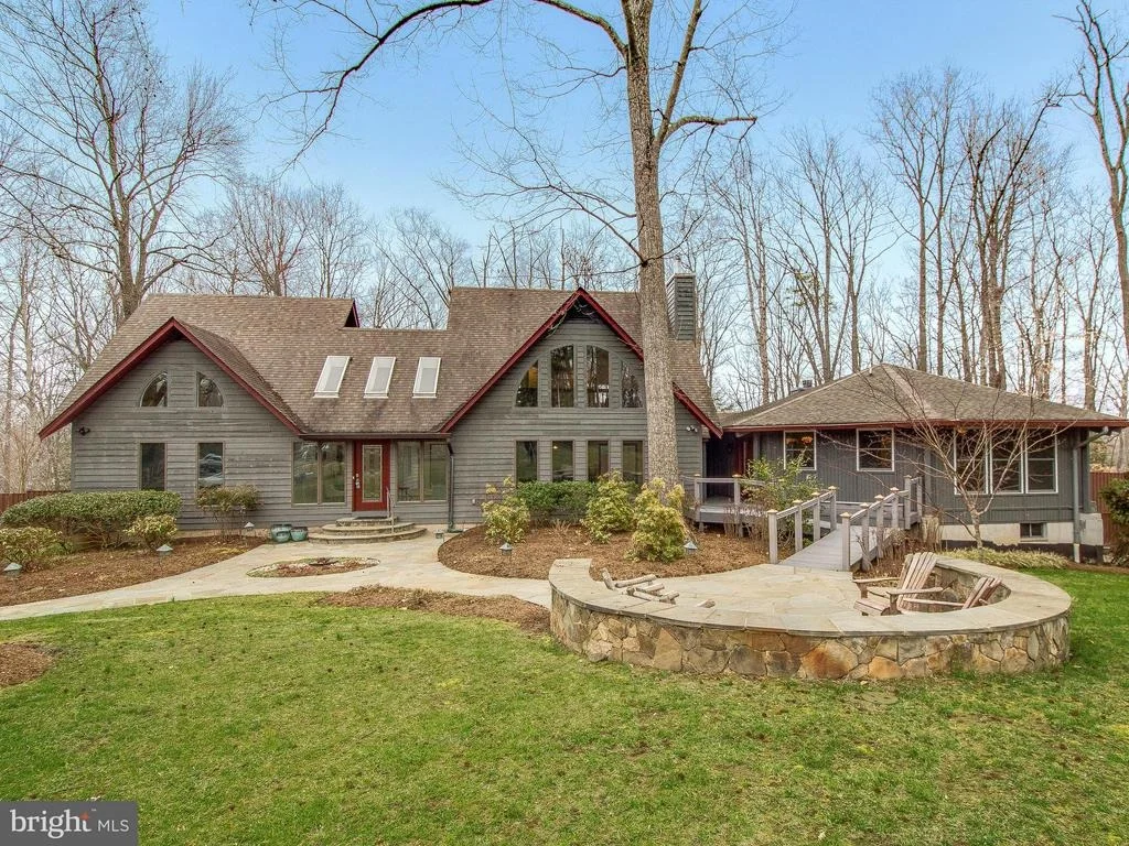 Photo of 770 EASTERN POINT ROAD
