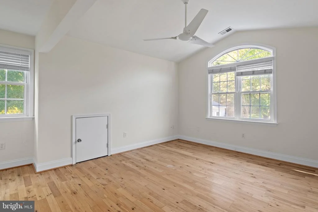 Photo of 971 PHILLIPS DRIVE