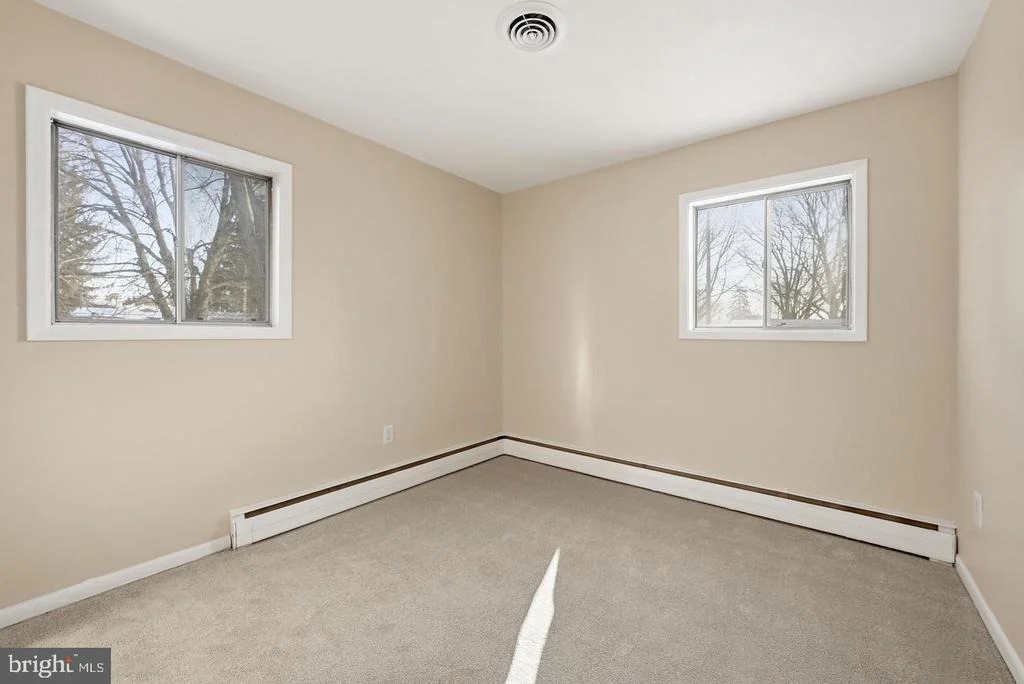 Photo of 1206 BEECHWOOD DRIVE