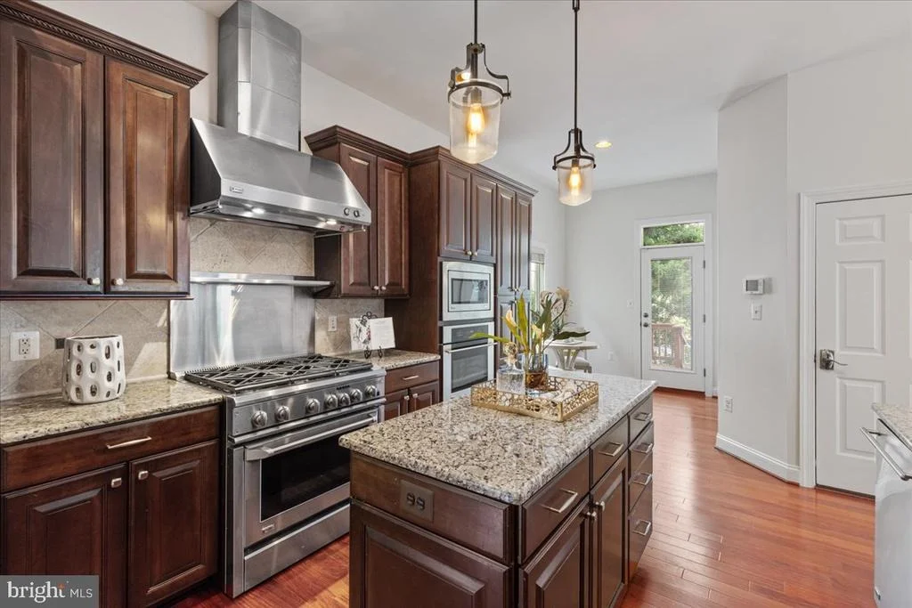 Photo of 5931 EMBRY SPRING LANE