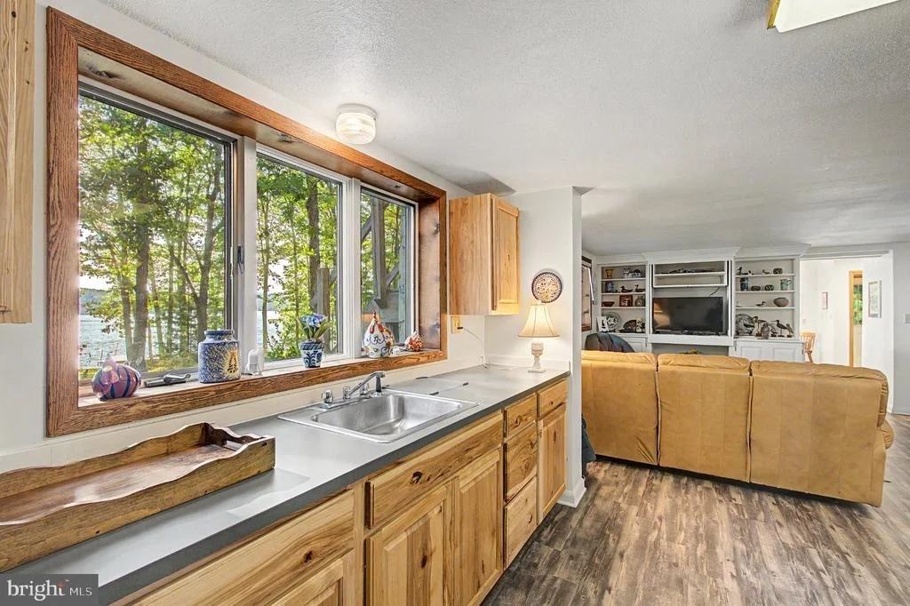 Photo of 1677 SHORELINE DRIVE