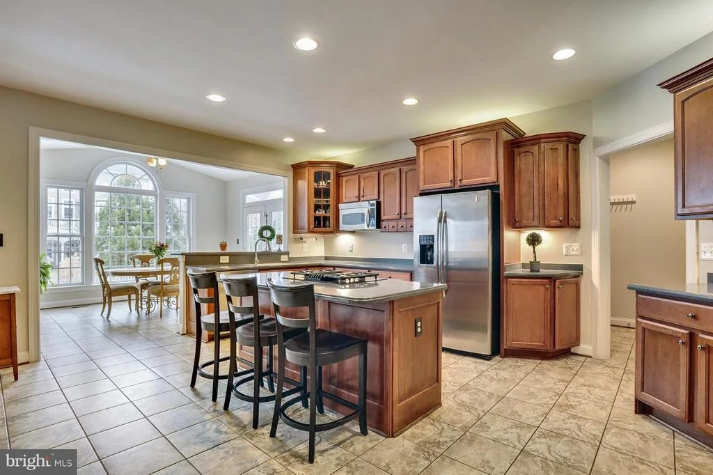 Photo of 42725 RIDGEWAY DRIVE