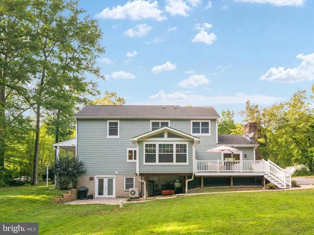 Photo of 6439 MEADOWLARK DRIVE
