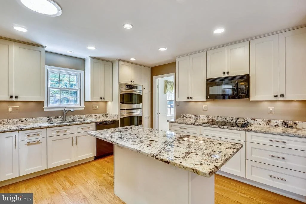 Photo of 8020 EXODUS DRIVE