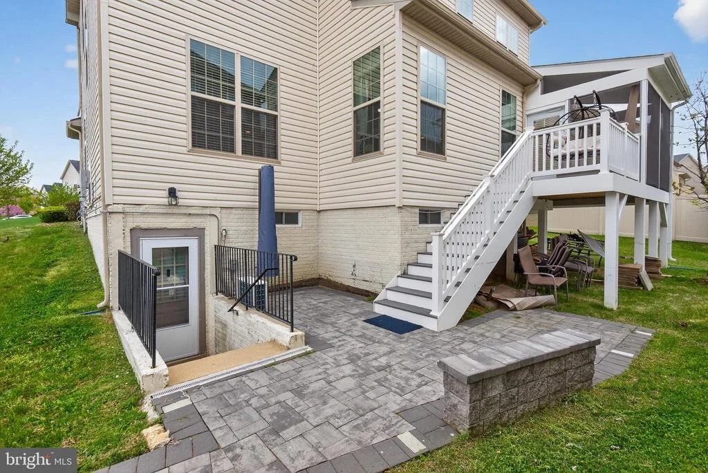 Photo of 2608 SAINT NICHOLAS WAY