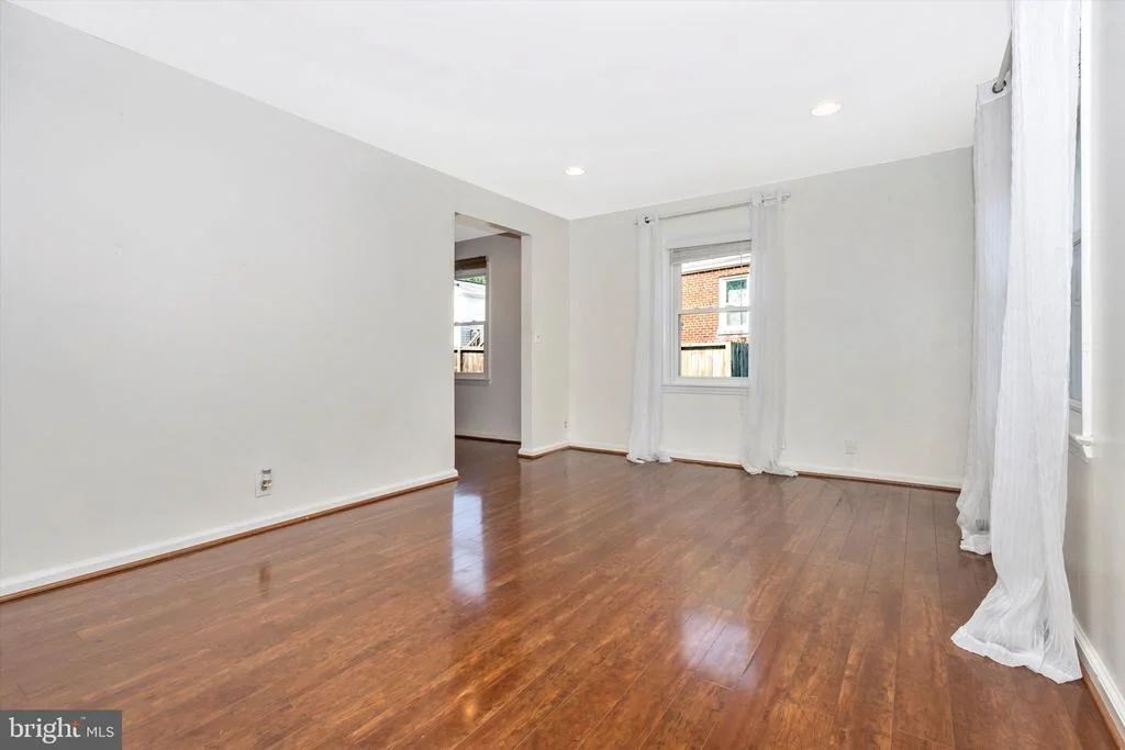 Photo of 1304 WINDHAM LANE