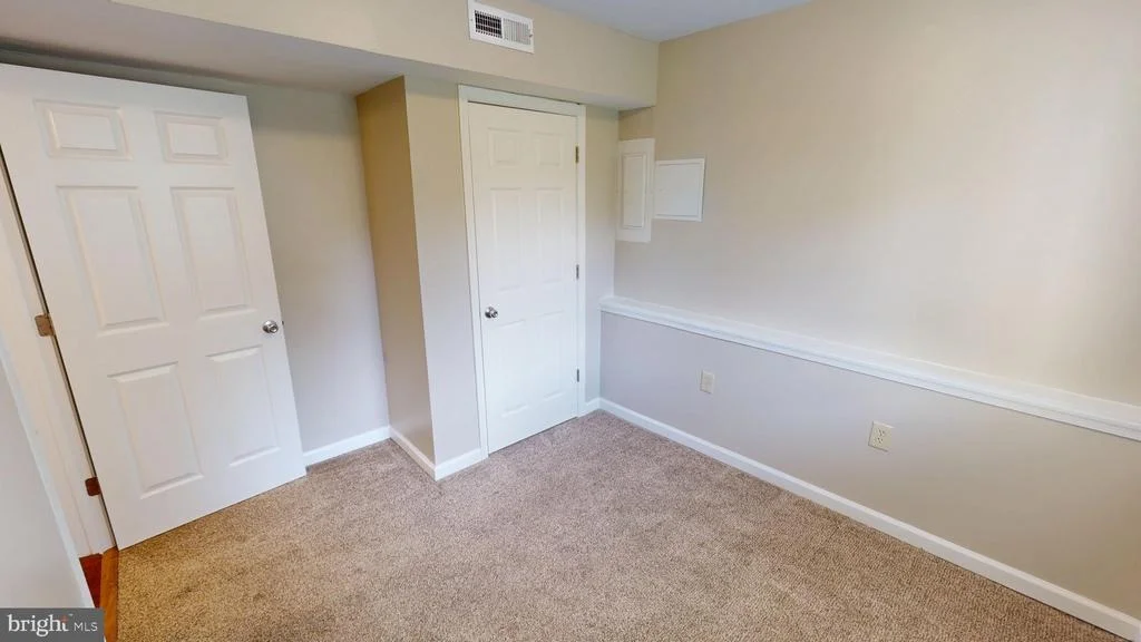Photo of 1180 BANNISTER CIRCLE