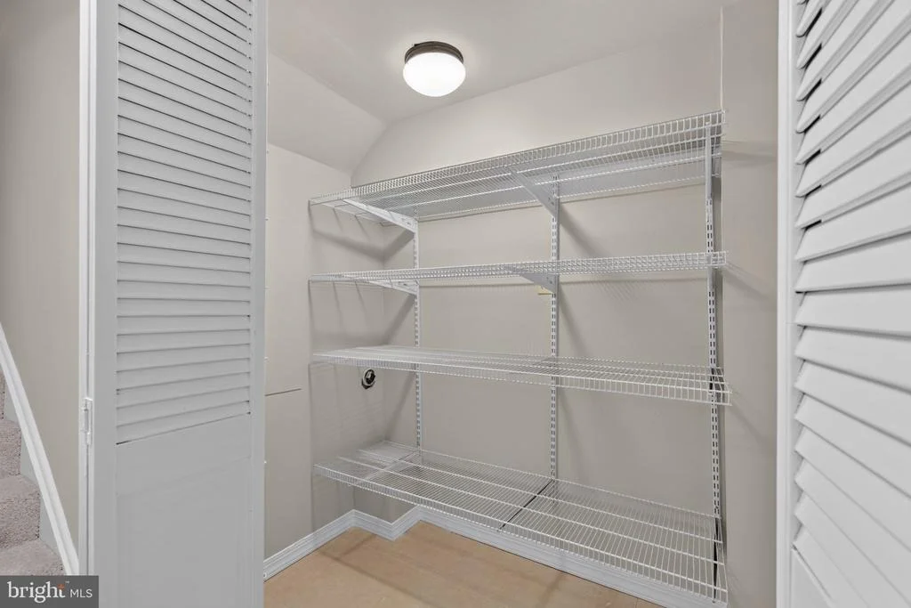 Photo of 7111 CARNATION COURT
