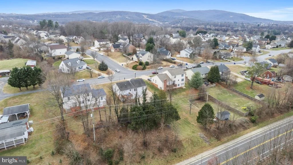 Photo of 1076 STUART DRIVE