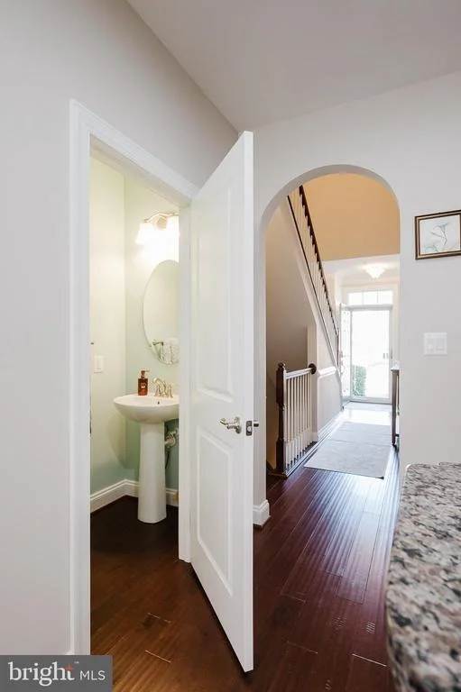 Photo of 355 TUFTON CIRCLE