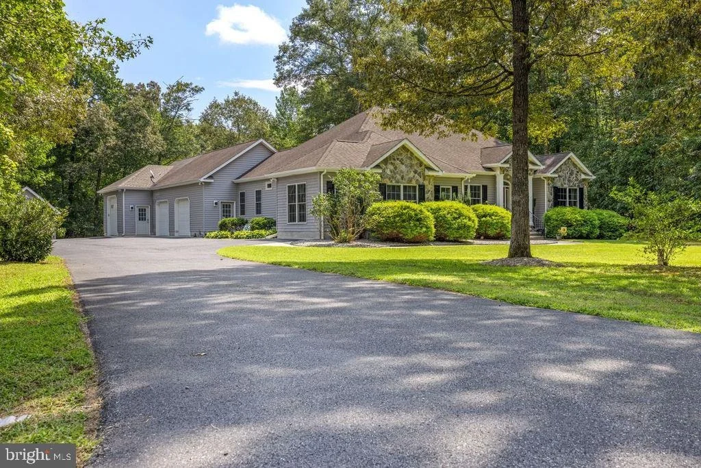 Photo of 715 PHILLIPS HILL DRIVE