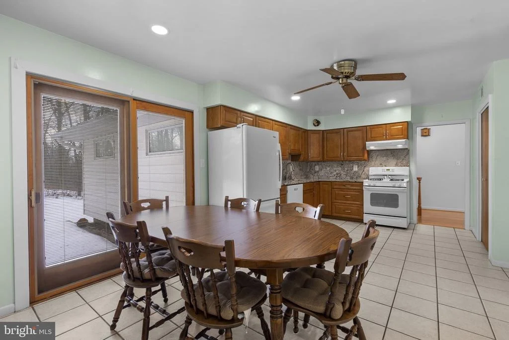 Photo of 3905 HARRISON ROAD
