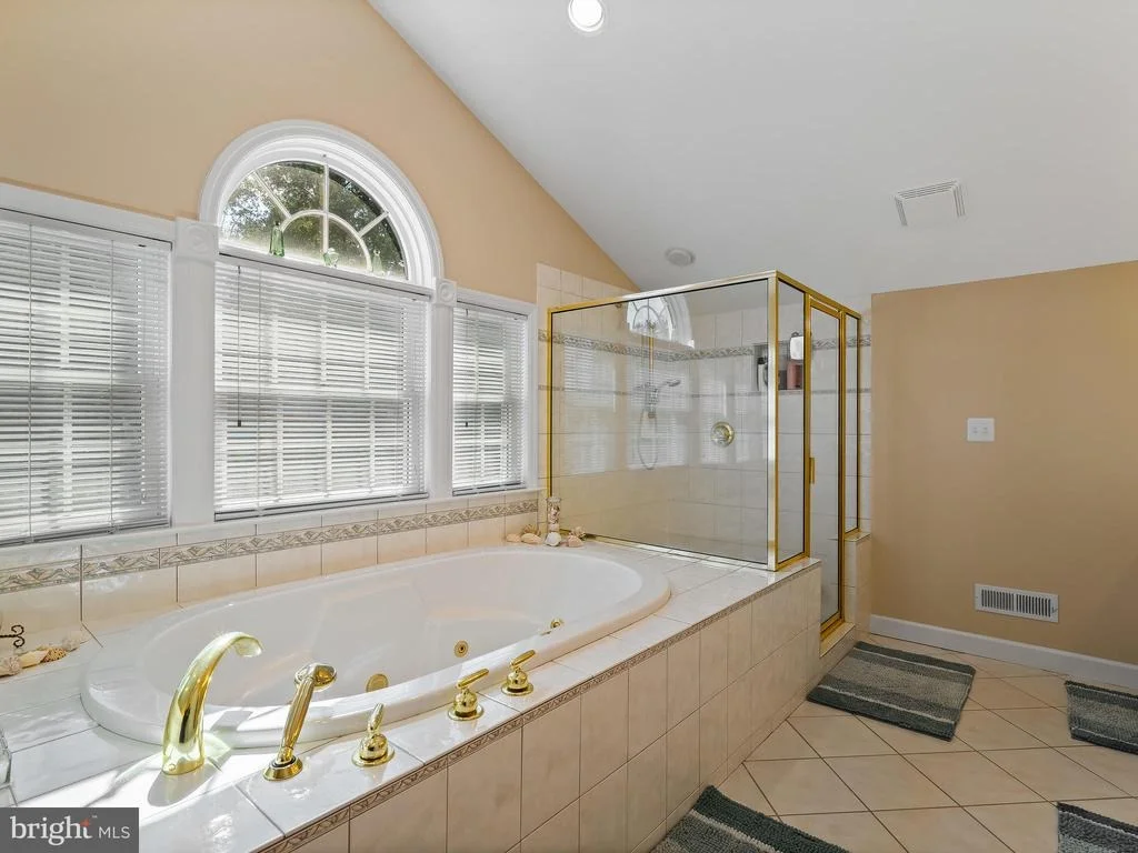 Photo of 8910 PRIMULA DRIVE