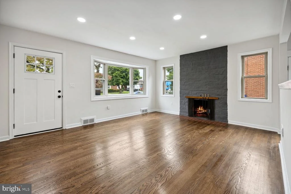 Photo of 606 BIGGS AVENUE