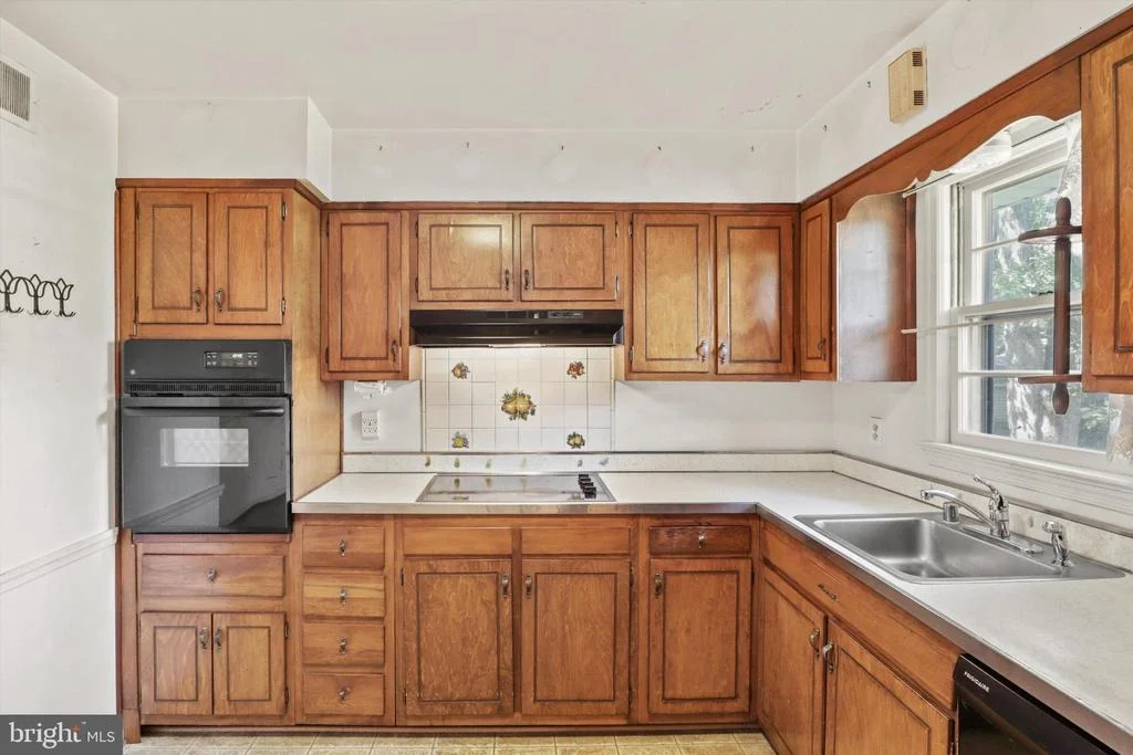 Photo of 7212 WESLEY ROAD