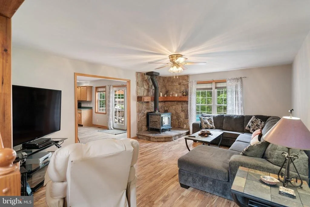 Photo of 10 HILLSIDE AVENUE