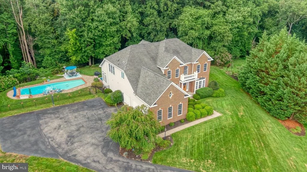 Photo of 105 BOWER LANE