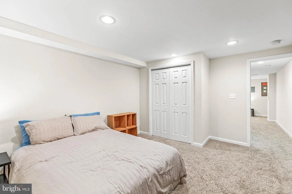 Photo of 1868 MIDDLEBRIDGE DRIVE