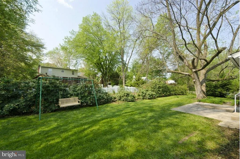 Photo of 6631 IVY HILL DRIVE