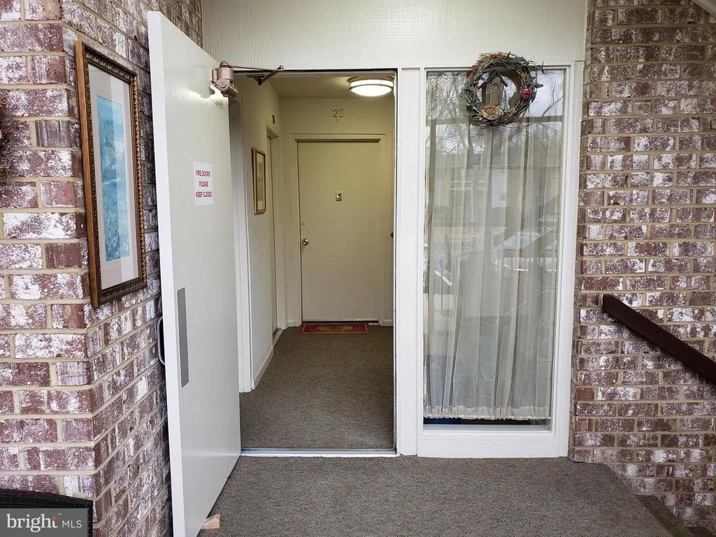 Photo of Unit 72D at 3600 GLENEAGLES DRIVE
