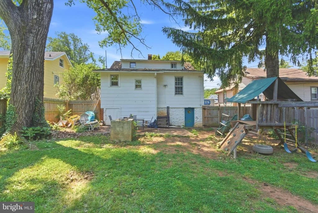 Photo of 6003 HIGHGATE DRIVE