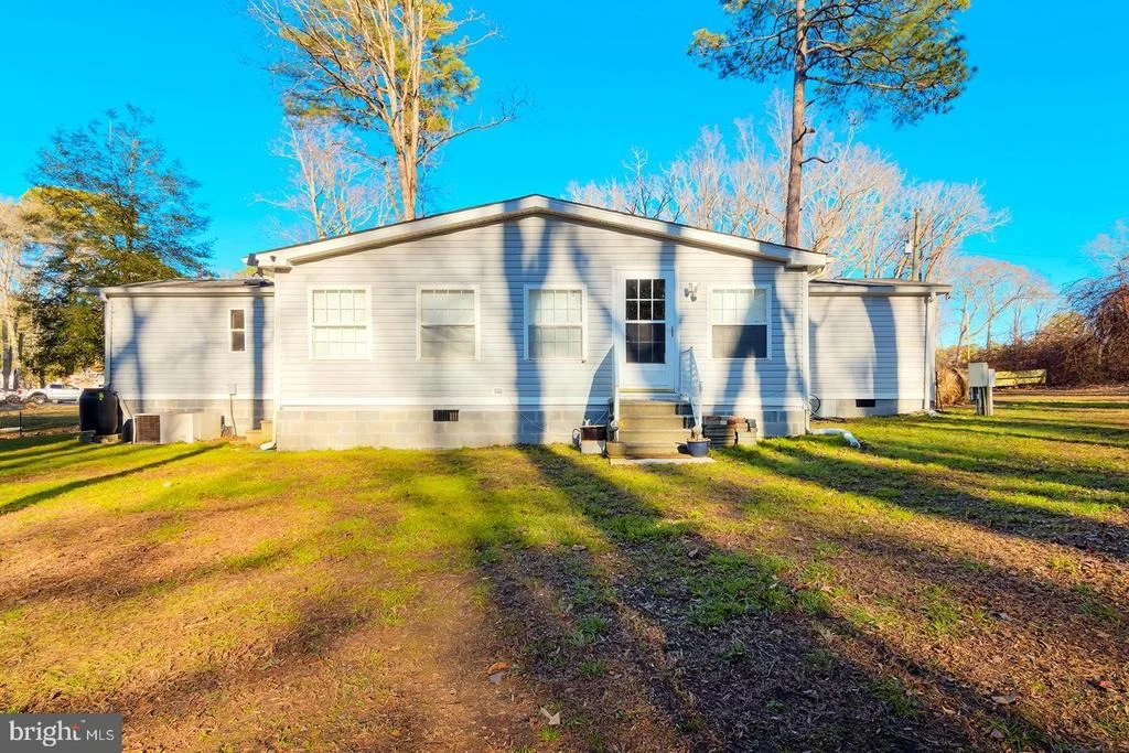 Photo of 22926 CYPRESS DRIVE