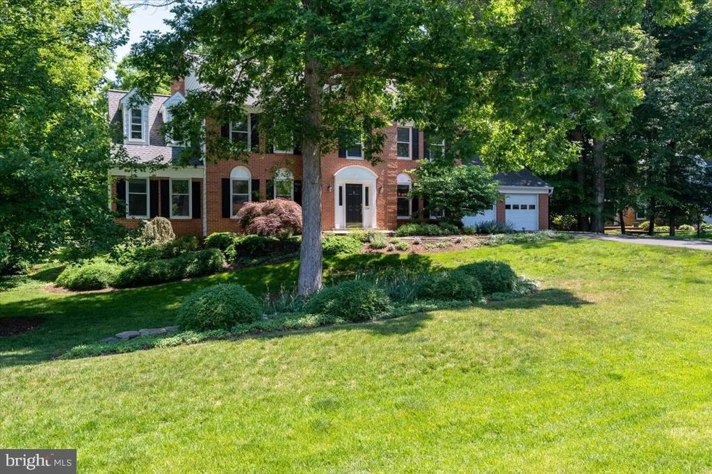 Photo of 534 POST OAK ROAD