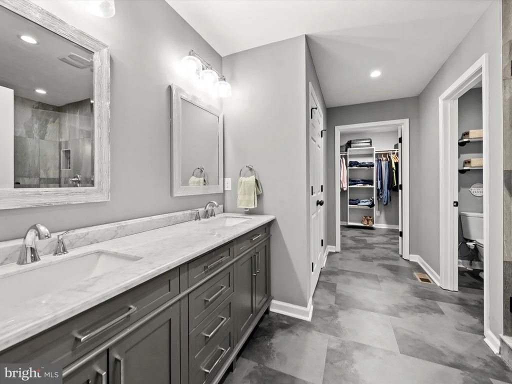Photo of 367 PINEHURST DRIVE