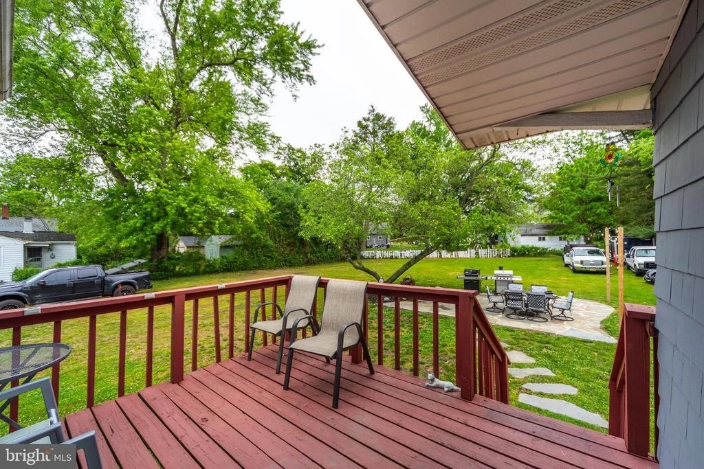 Photo of 27 ELM AVENUE