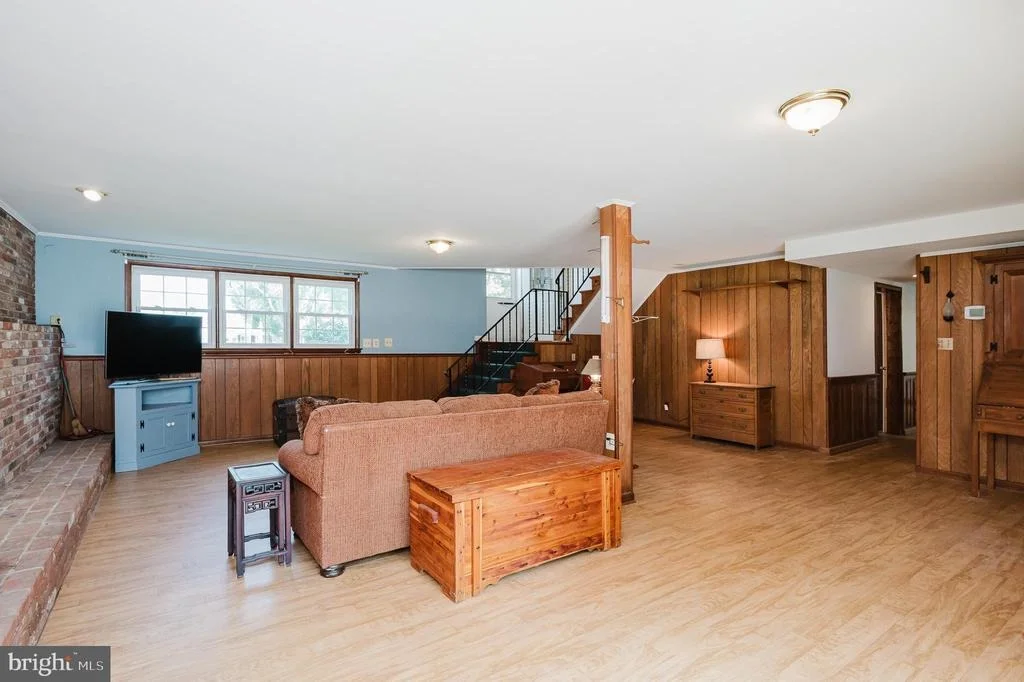 Photo of 1306 GRANDVIEW COURT