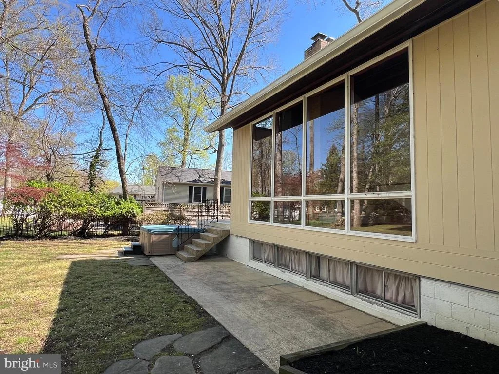 Photo of 102 OAK DRIVE