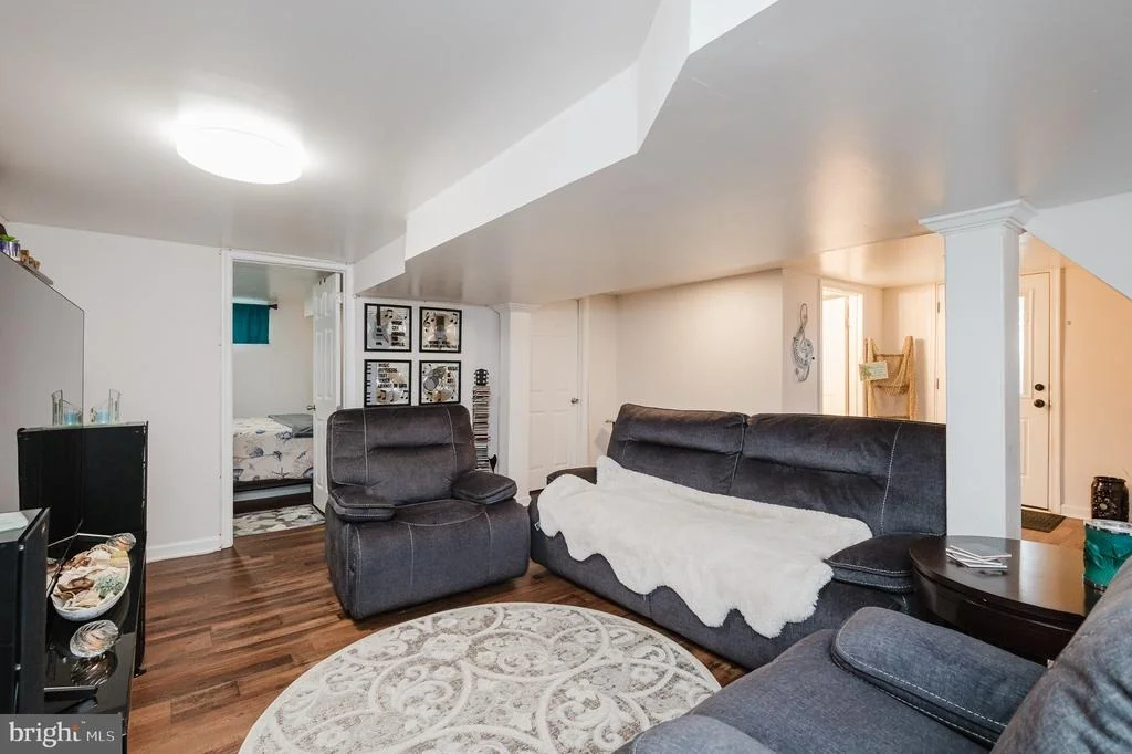 Photo of 403 WEBB LANE