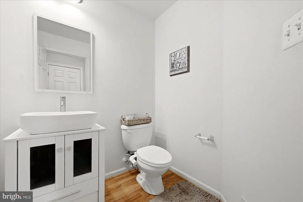 Photo of 42173 ST HUBERTS PLACE