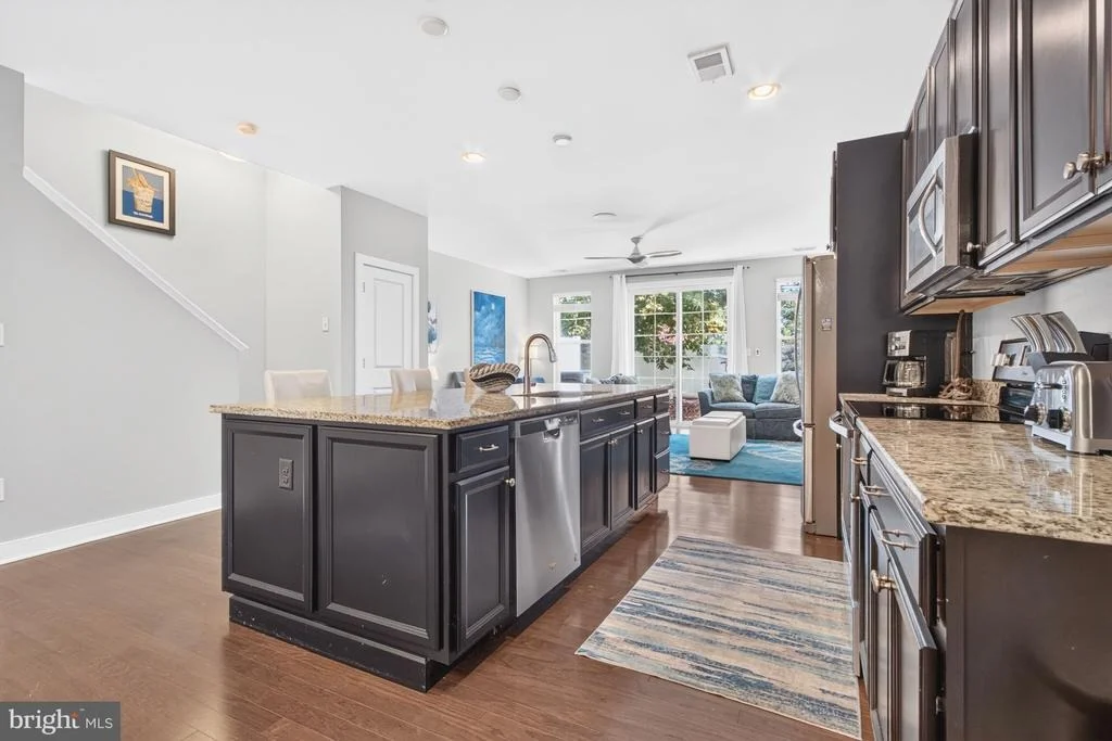 Photo of Unit D2 at 29104 STRIPER HARBOR