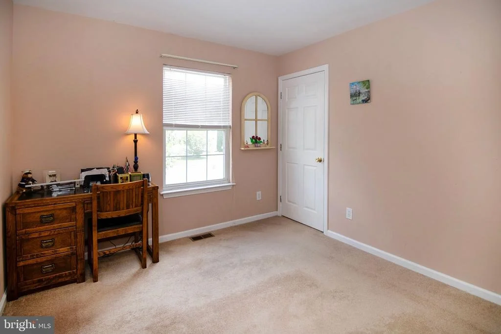 Photo of 34 CHESTERTOWN ROAD