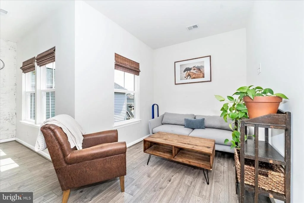 Photo of 4511 MONROVIA BOULEVARD