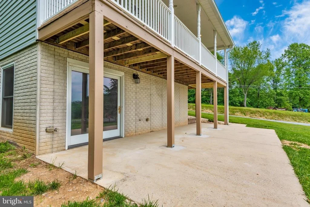 Photo of 6803 PLANTATION ROAD